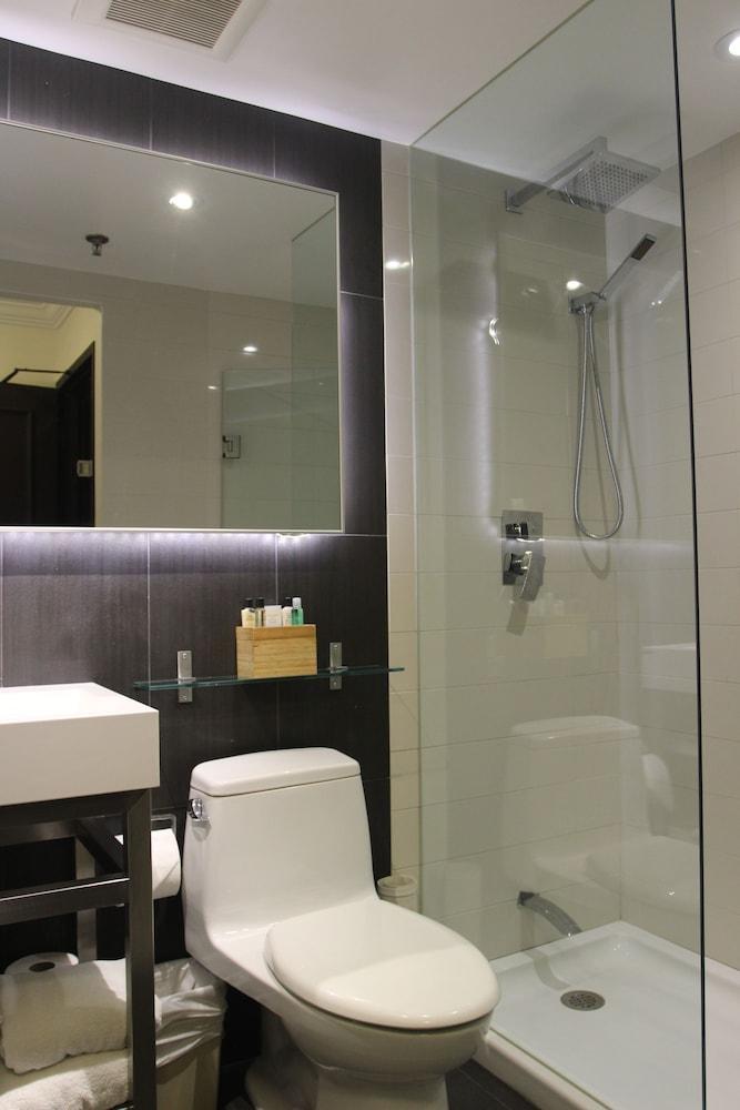 The Saint James Hotel, Ascend Hotel Collection Toronto Exteriör bild
