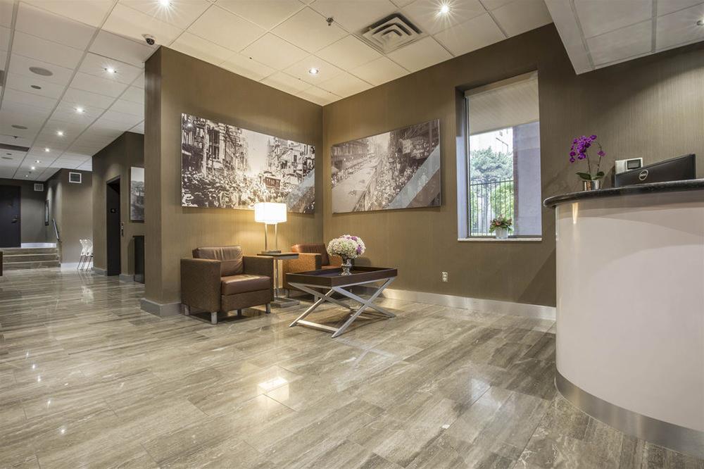 The Saint James Hotel, Ascend Hotel Collection Toronto Exteriör bild