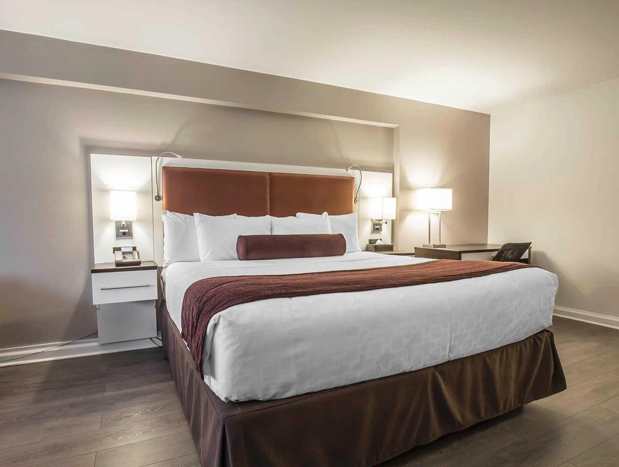 The Saint James Hotel, Ascend Hotel Collection Toronto Exteriör bild