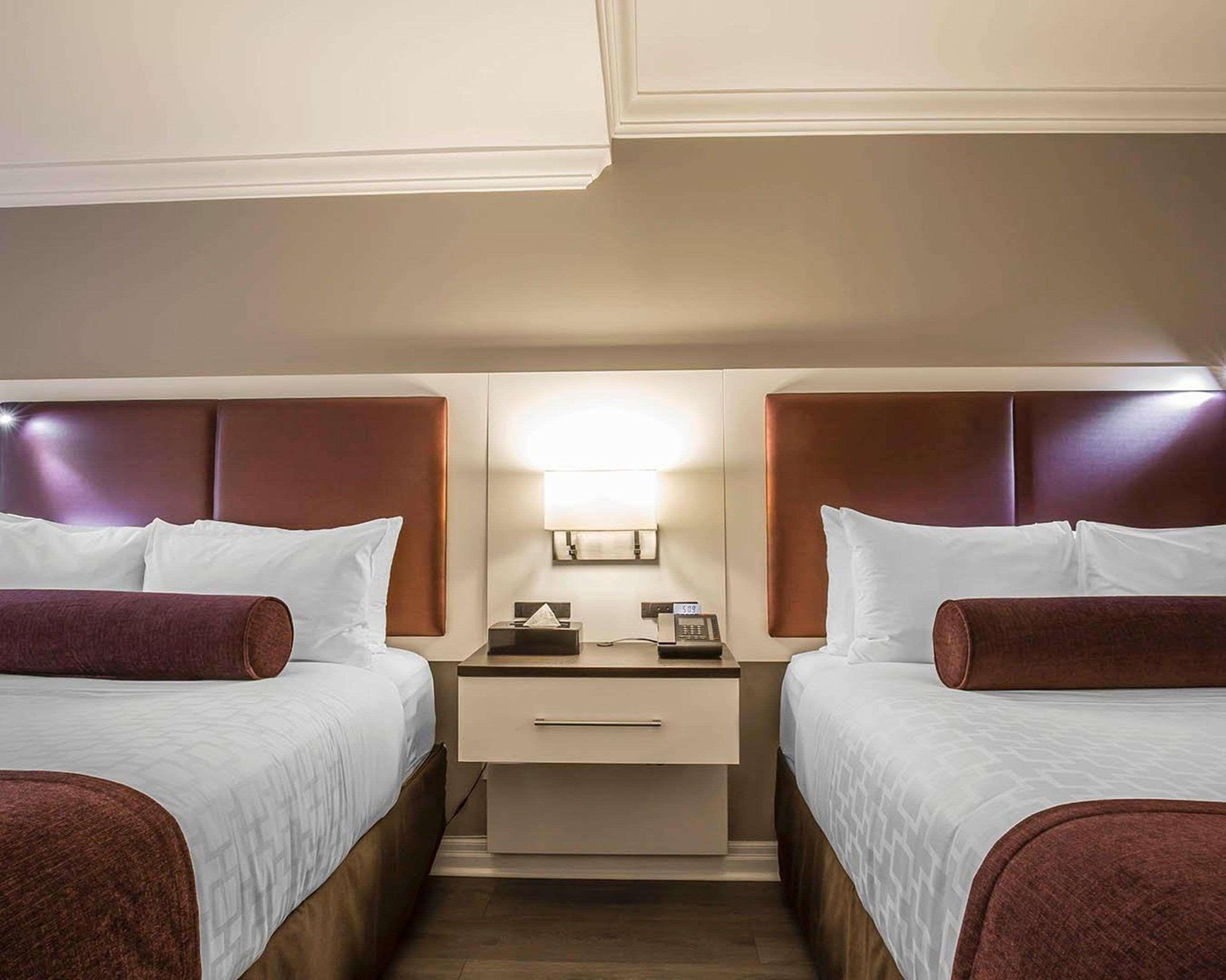 The Saint James Hotel, Ascend Hotel Collection Toronto Exteriör bild