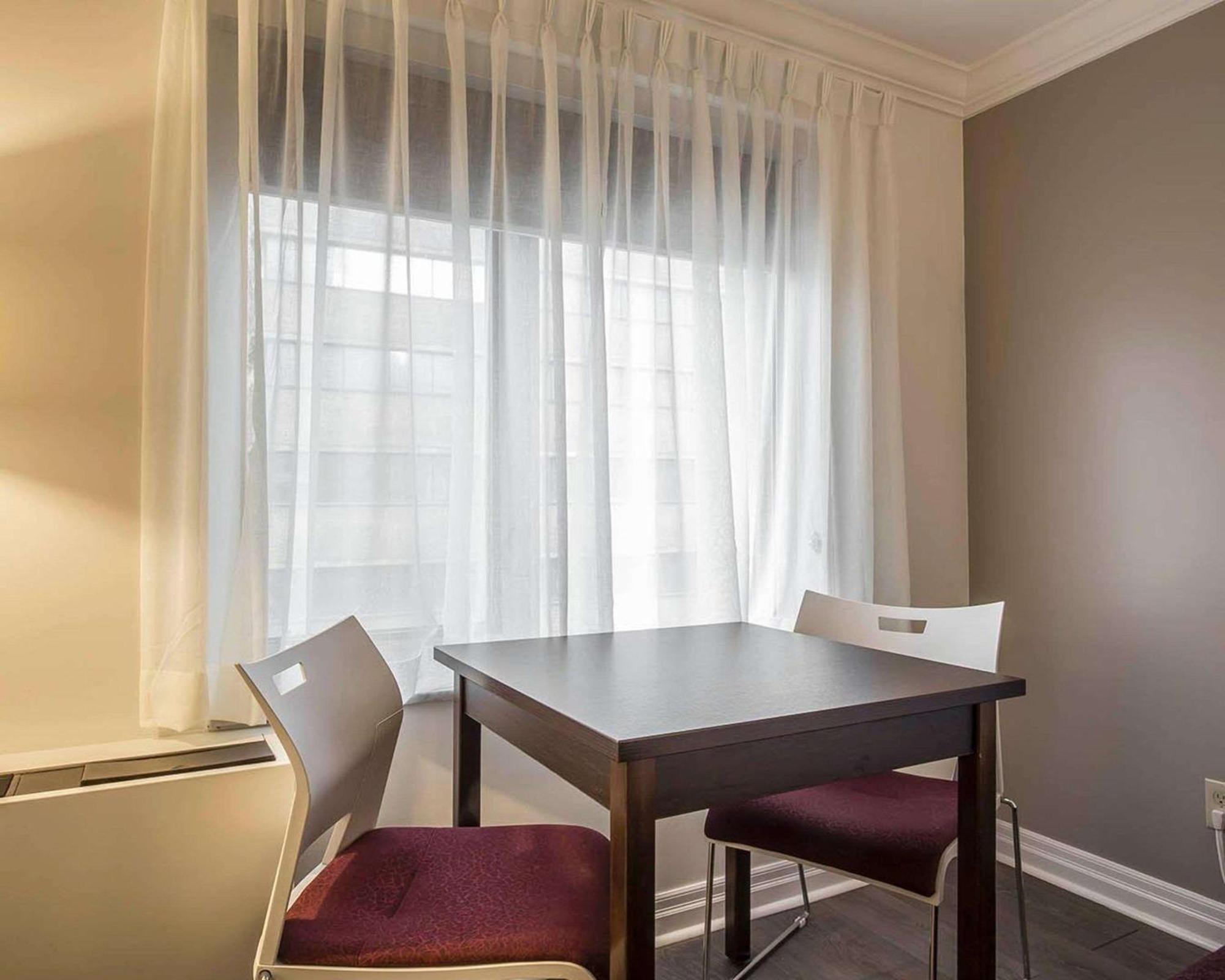 The Saint James Hotel, Ascend Hotel Collection Toronto Exteriör bild